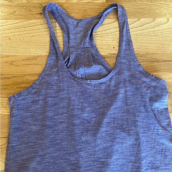 Lululemon womens tank top size 4 - Picture 2 of 5